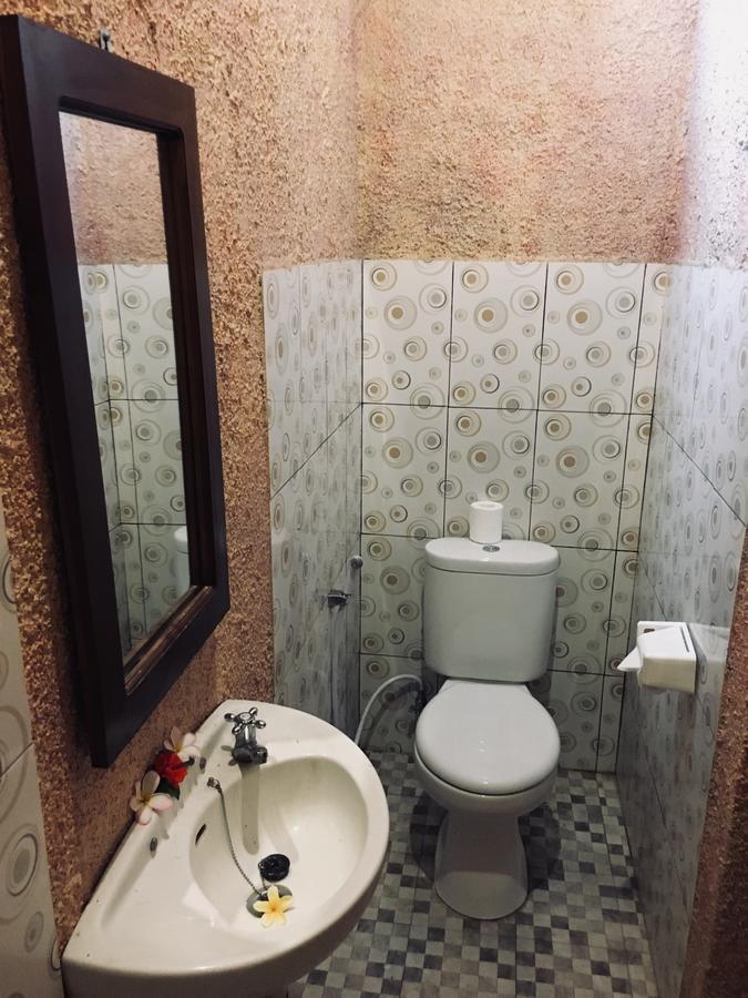 Yudhist Guest House Нуса Лембонган Екстериор снимка
